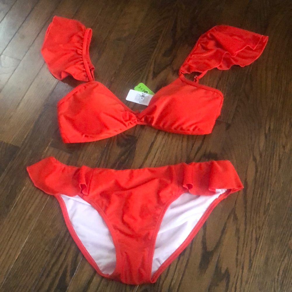 Red Ruffles Bikini ❤️💋🌹🍓🥀🍒